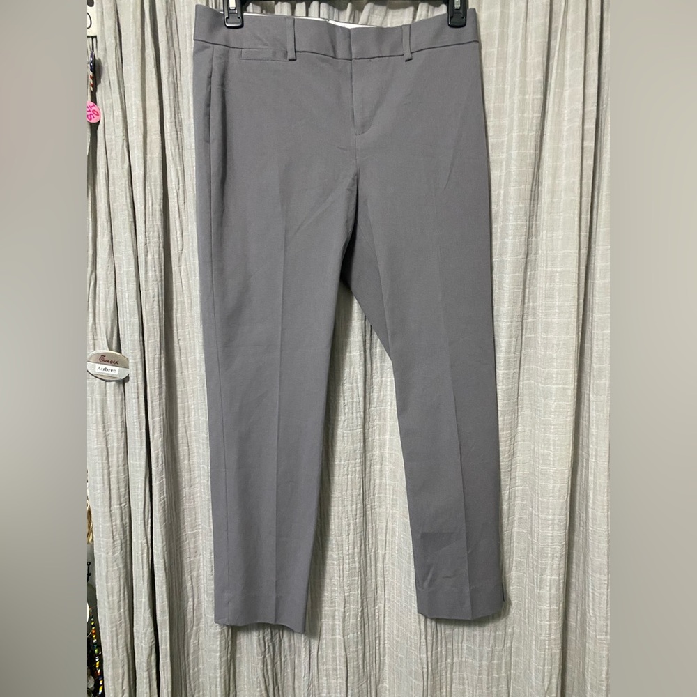 Crown and Ivey size 8